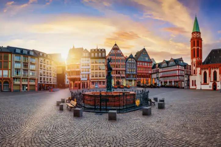 Strategische Unternehmensberatung und Weblösungen für Unternehmen in Hessen durch NEXTLVL STRATEGY.